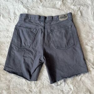 Vintage Levi’s silver tab gray long jean shorts